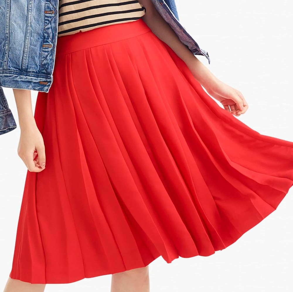🦥 J. Crew Red Pleated Skirt 🦥